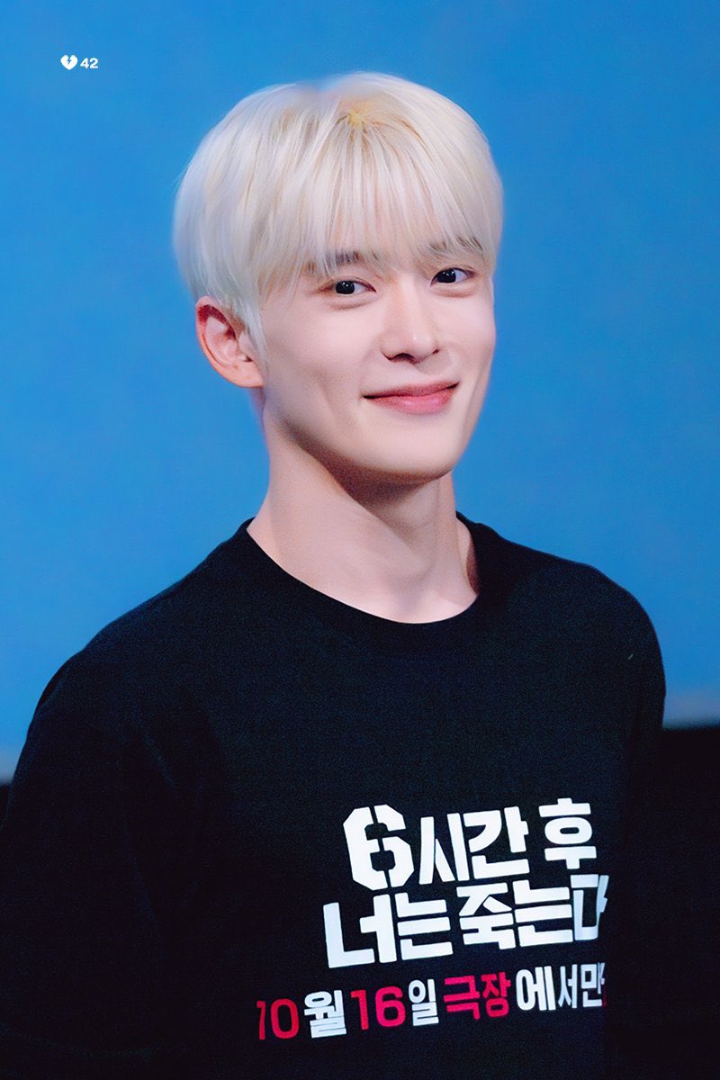 사람이 어떻게 말랑콩떡아기인절미야………….