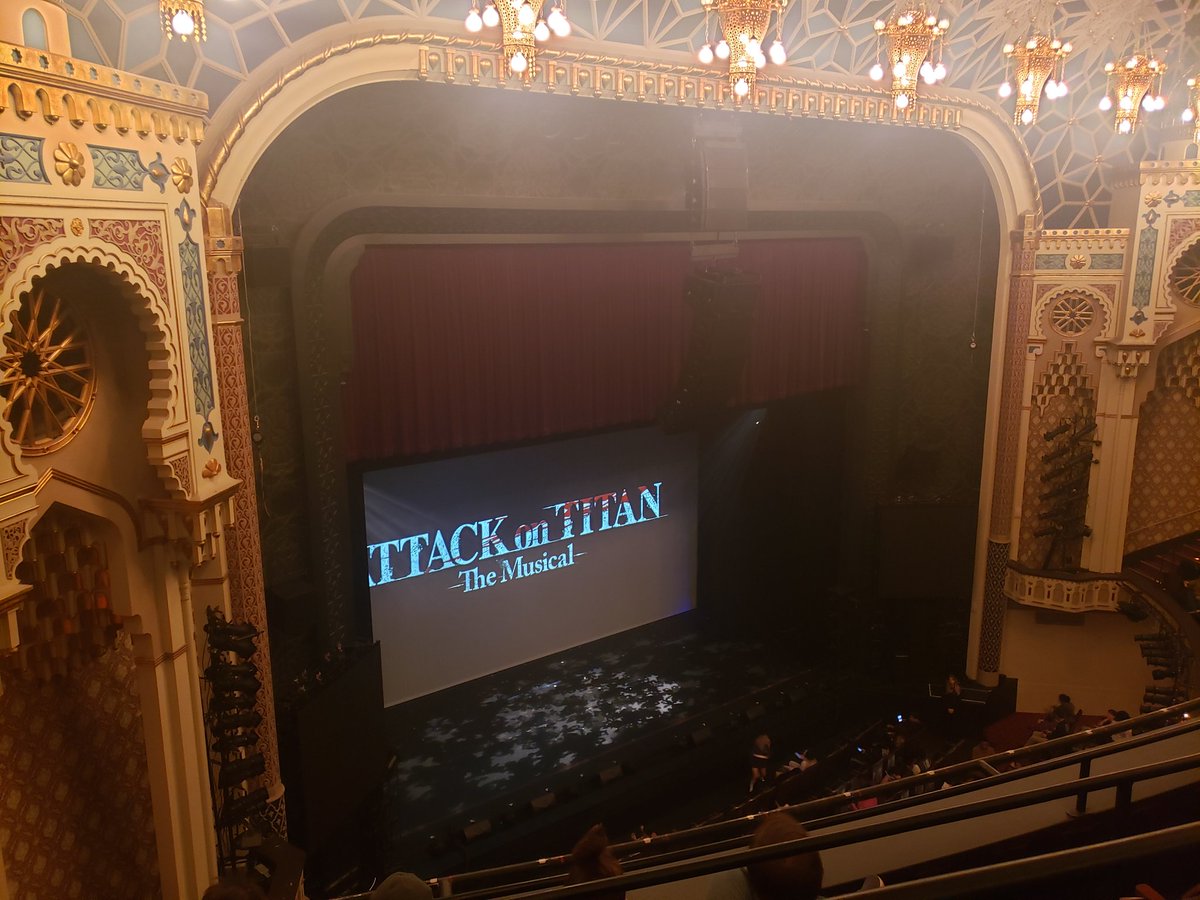 DanchouDraws's tweet photo. Never thought I'd get the chance to see this! It was incredible, so glad I could make it to NY for the weekend!! https://t.co/WbknkCdXZ0