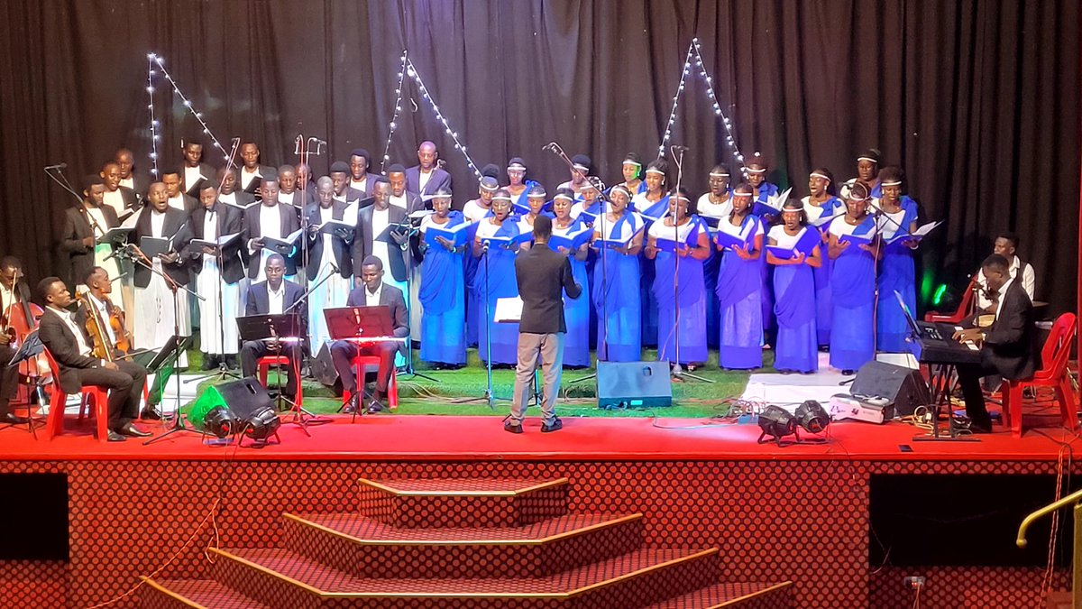 We are thrilled to join <a href="/stpaulbanda/">St Paul Choir Banda</a> for their #LwakiToyimbeConcert.... Beautiful Melodies.... Wonderful presentation 

#LwakiToyimbe...