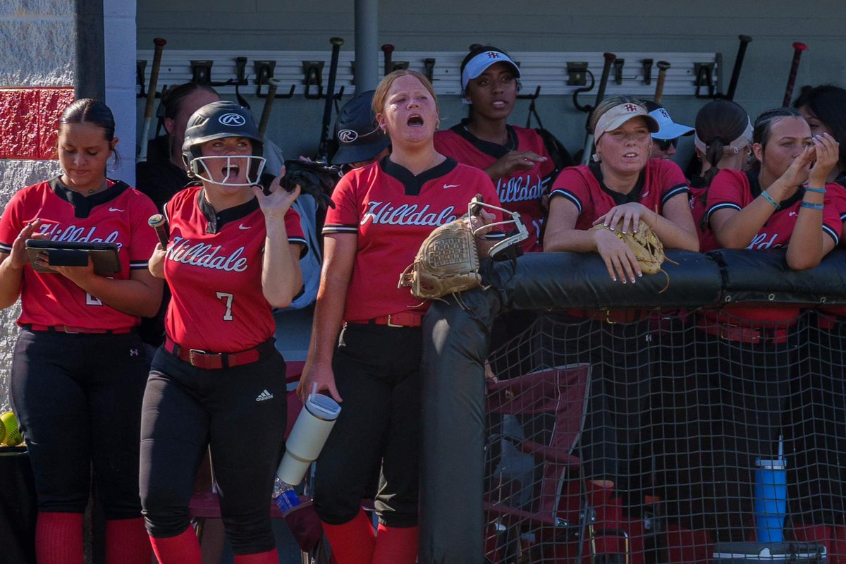 Junior year of softball ended with a trip to super-regionals. So proud of my team this year and will miss my seniors! We had a great season going undefeated in districts. Now we get ready for fall and continue to improve.<a href="/HHFastpitch/">Hilldale Softball</a> 
#supportwomenssports