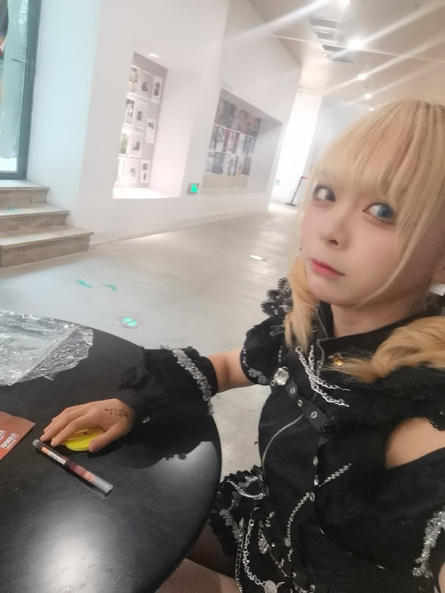 Sera_XII's tweet photo. 看我的作品！（便利贴
#この世にあるから https://t.co/5IaTA9tMSk