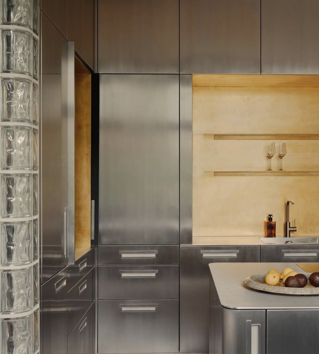 luusssso's tweet photo. Glass blocks and stainless steel is the interior combo I didn’t know I needed https://t.co/od89bjlbEY