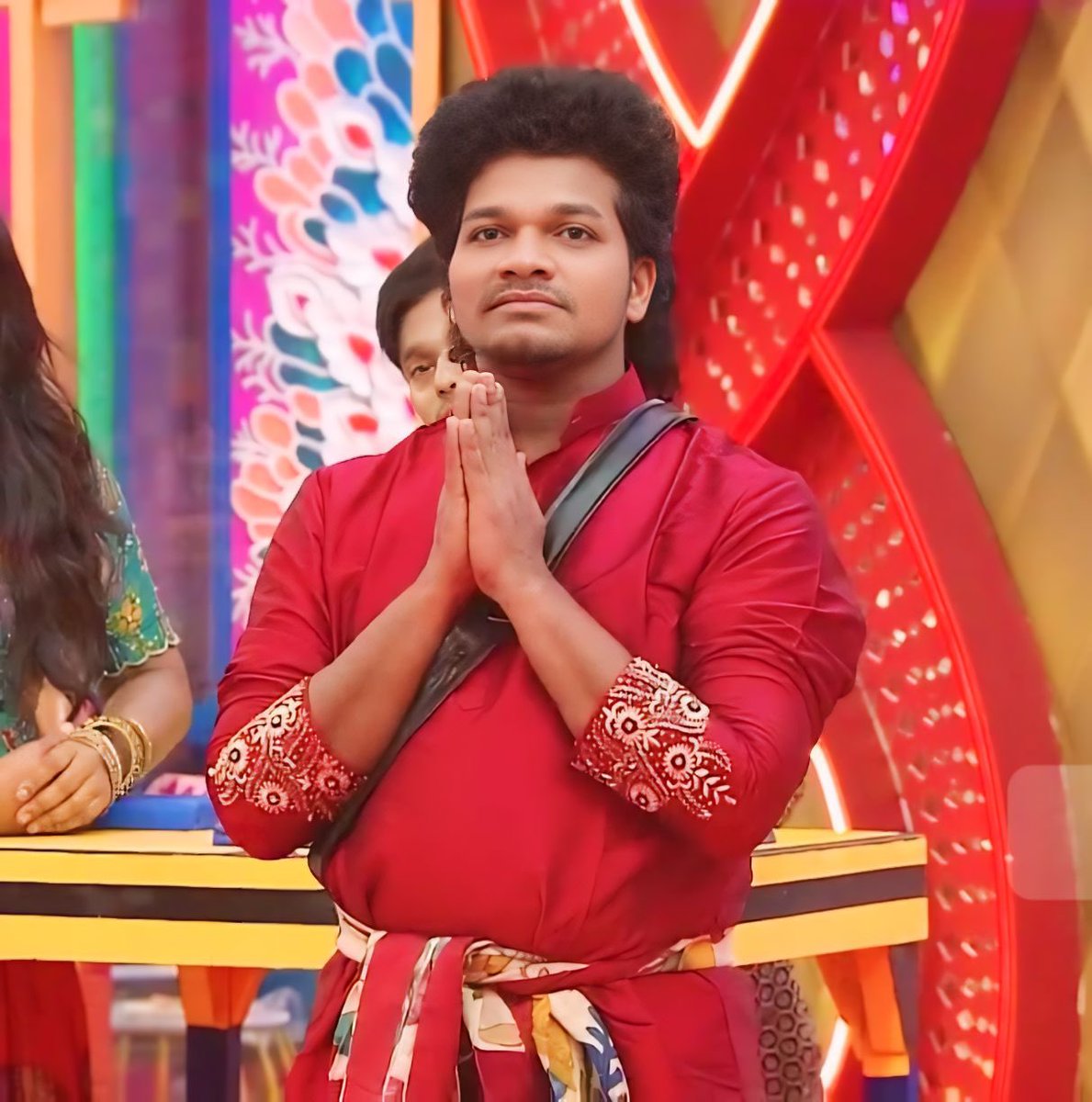 MukkuAvinashOff's tweet photo. Dussehra celebrations in BiggBoss House! 🔥🌟

#mukkuavinash #biggboss #biggbosstelugu8 #biggboss8telugu #biggbosstelugu #biggboss #telugu #bigboss #starmaa #bb #tollywood #telugucomedy https://t.co/woAlXiYtlD