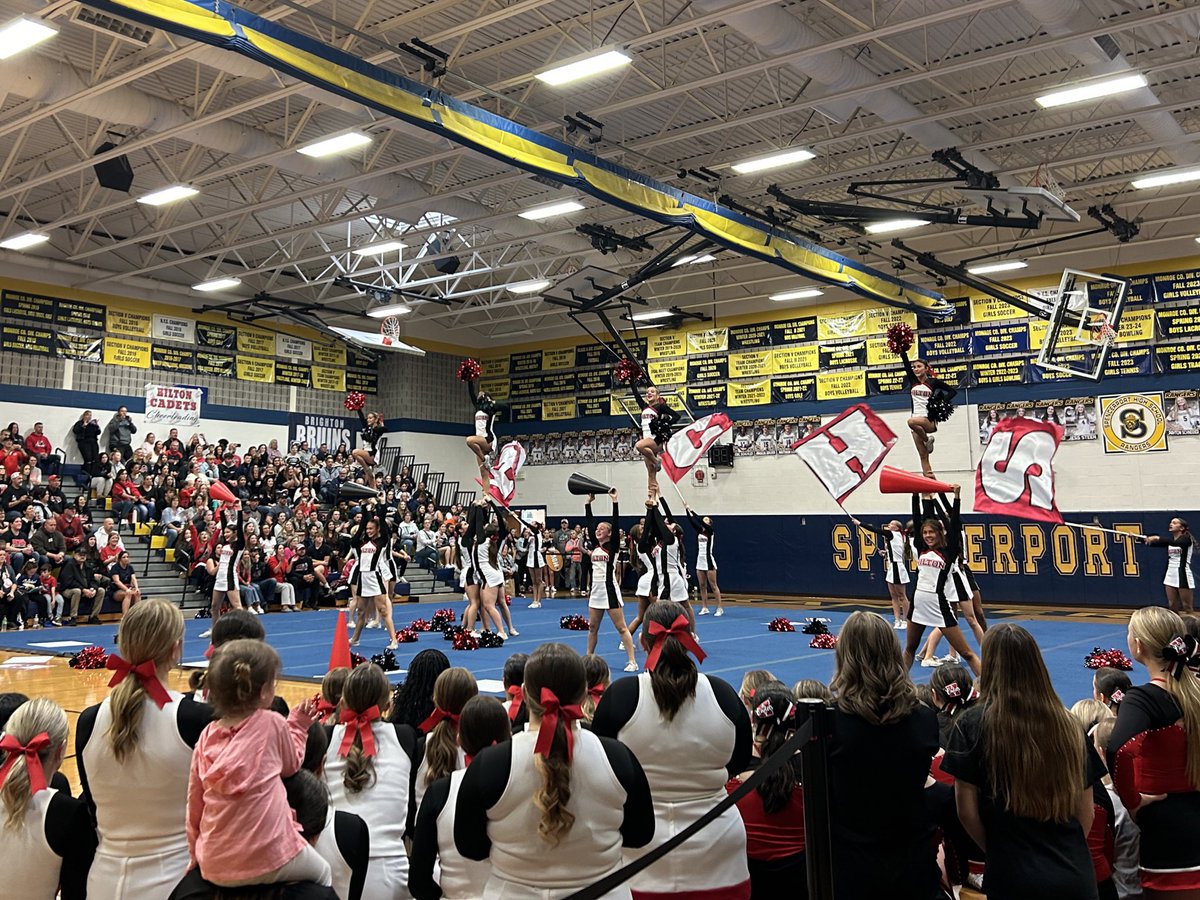 Amazing performance by Cadets Game Day Cheer! So much energy!! 🖤