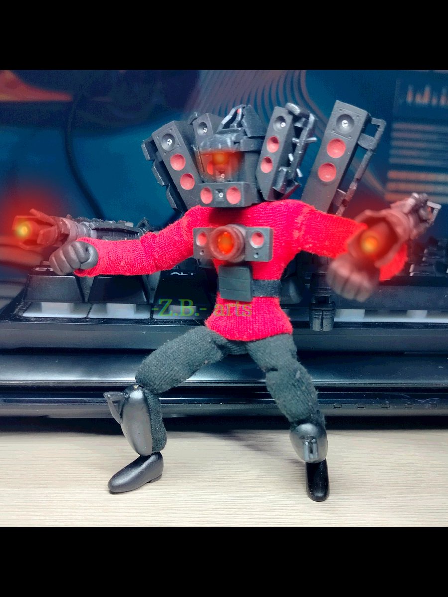 ZB_arts's tweet photo. I decided to use Photoshop to make photos beautiful
:>
#SKIBIDITOILET #titsncameraman #UTCM #titanspeakerman #UTSM #titanTVman #UTTM #clayart #polymerclay #figure #handmade https://t.co/Zf0hbI8QL7