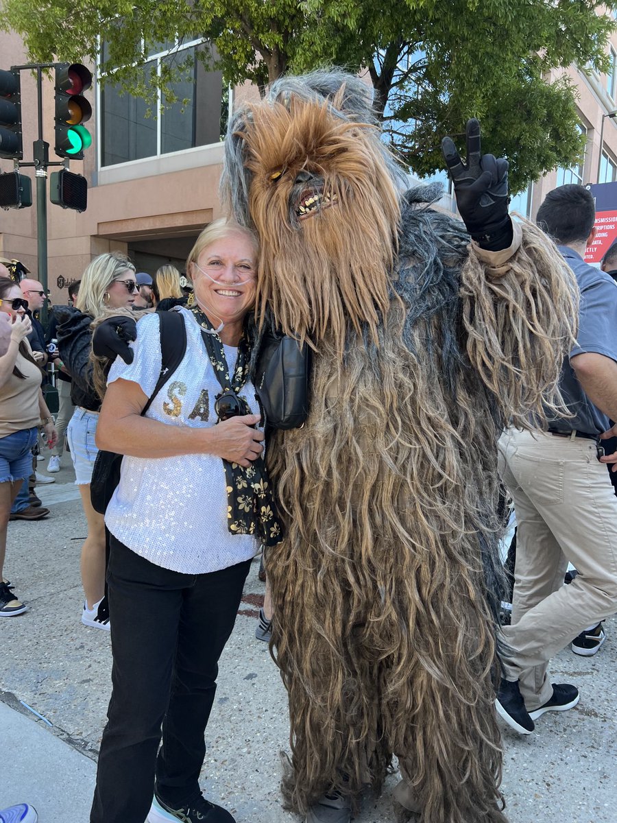 bsmith8187's tweet photo. #SaintsGameday #WookieDat https://t.co/RKZbYSJ3BH