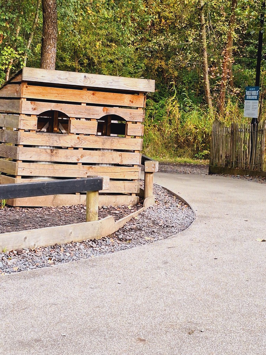 lozzawriting's tweet photo. Things with faces, Blist's Hill, Ironbridge #thingswithfaces 😲😐😃 https://t.co/p1VmVffbtP