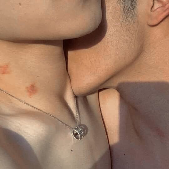 <a href="/taejinbingo/">taejinbingo</a> 🧸: taejin
🧸: chapters 7/10
🧸: for <a href="/taejinbingo/">taejinbingo</a>: holding hands
🧸: new chapter every Sunday (or not)
🧸: archiveofourown.org/works/57031474…