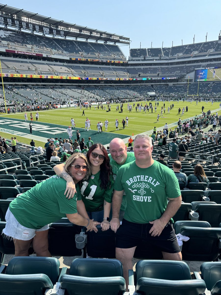 EmrichMD's tweet image. E-A-G-L-E-S