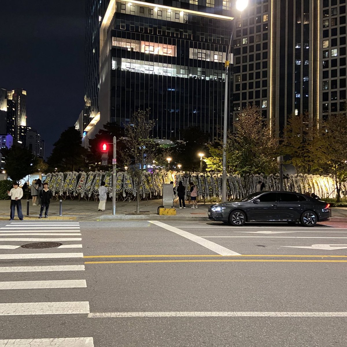 เพิ่งเหนอันนี้สุดมาก เก้ทแล้วทำไมออกเลย ตามไอดอลเกาหลีมาครึ่งชีวิตเพิ่งเหนกระแสไล่มบ.แรงขนาดนี้ครั้งแรกจริง