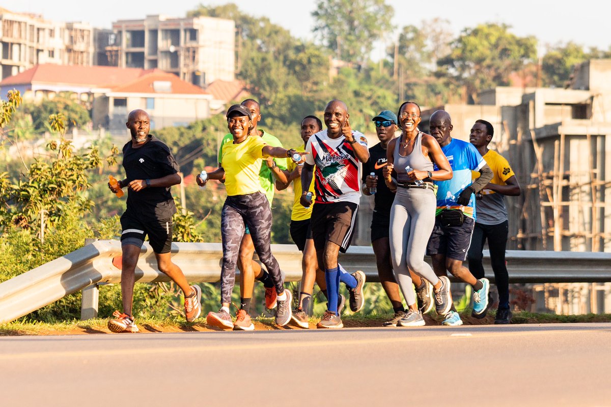 paceathletesC1's tweet photo. A day of vibes and hospitality: We are still buzzing from an incredible day of hosting the October edition of the @teammatooke Kla-Ebb run.

Thank you everyone for allowing us to show you our club’s hospitality &amp; culture. 

#VibesOnVibes #WeRunForFun https://t.co/ftffvK1aH7