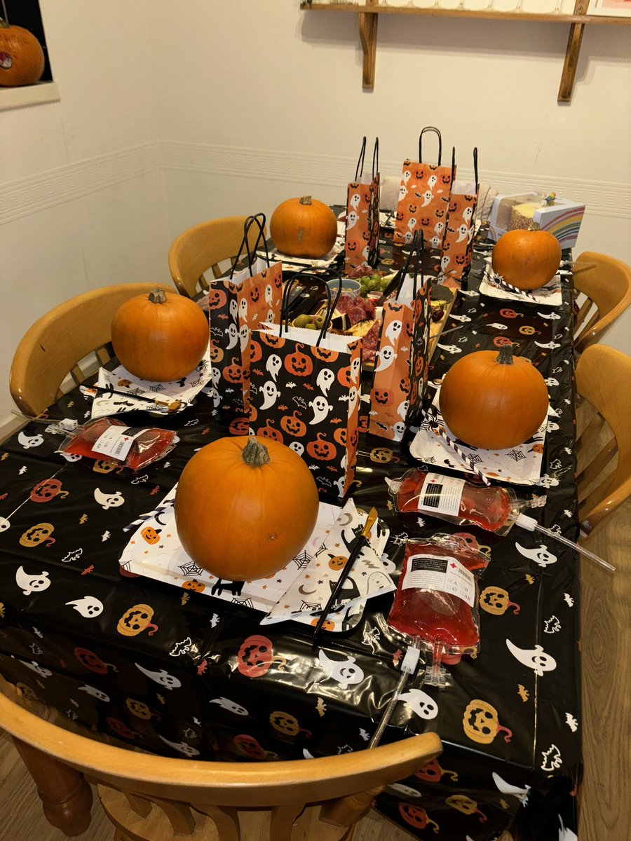 Kate Hughes tweet media