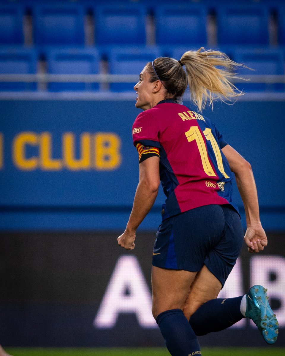 FCBfemeni's tweet photo. better call @alexiaputellas ☎️ https://t.co/AaDlQGQQde