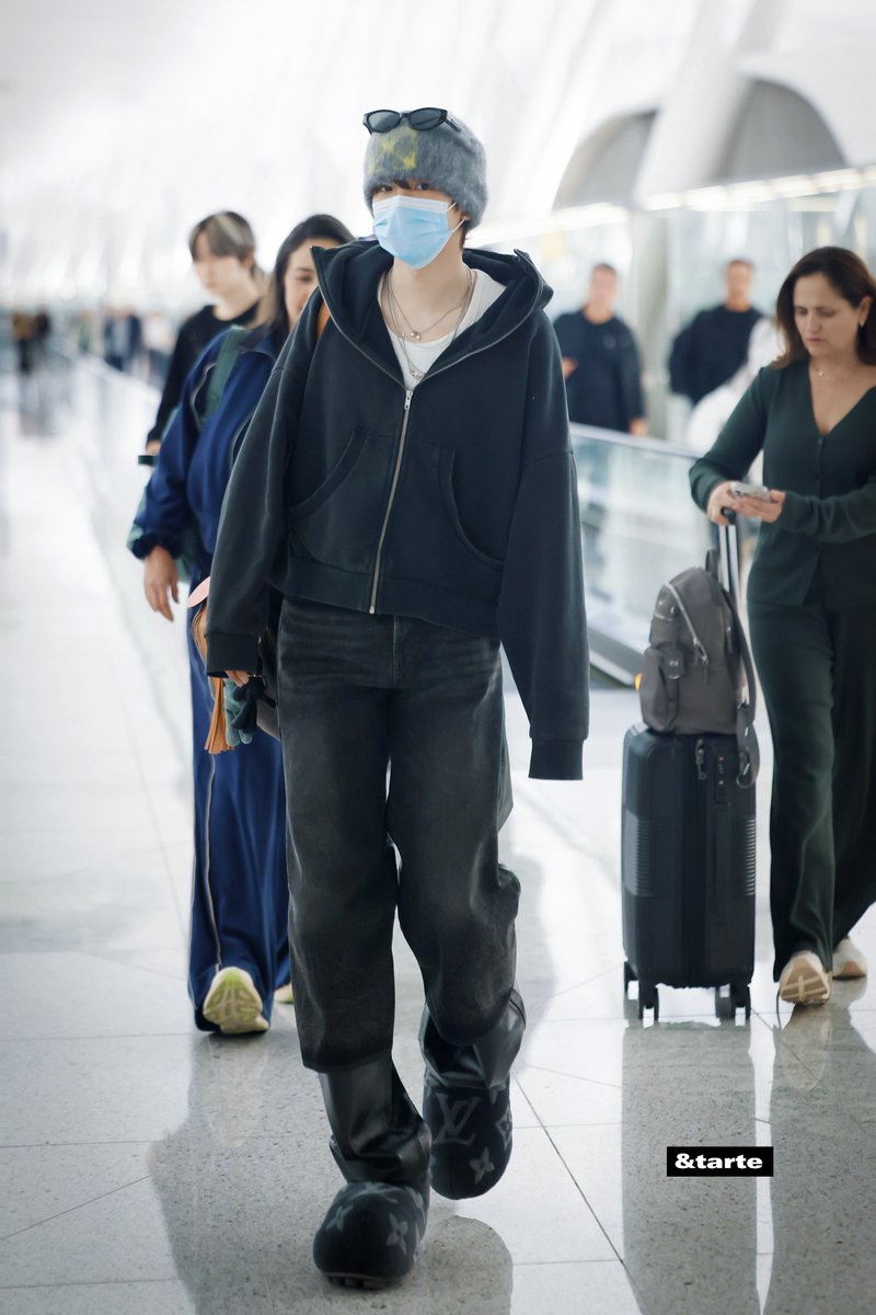 조심히 오세요 타로야 🫶