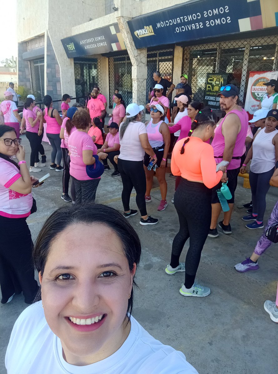 Un domingo diferente apoyando una buena causa 💜 🙌🏻

Carrera caminata 5k a beneficio de <a href="/Fuccam_AC/">Fuccam</a> 🏃🏻‍♀️

Súper orgullosa de mi misma porque logré completar la ruta (sentí que fueron 20km 🥵)