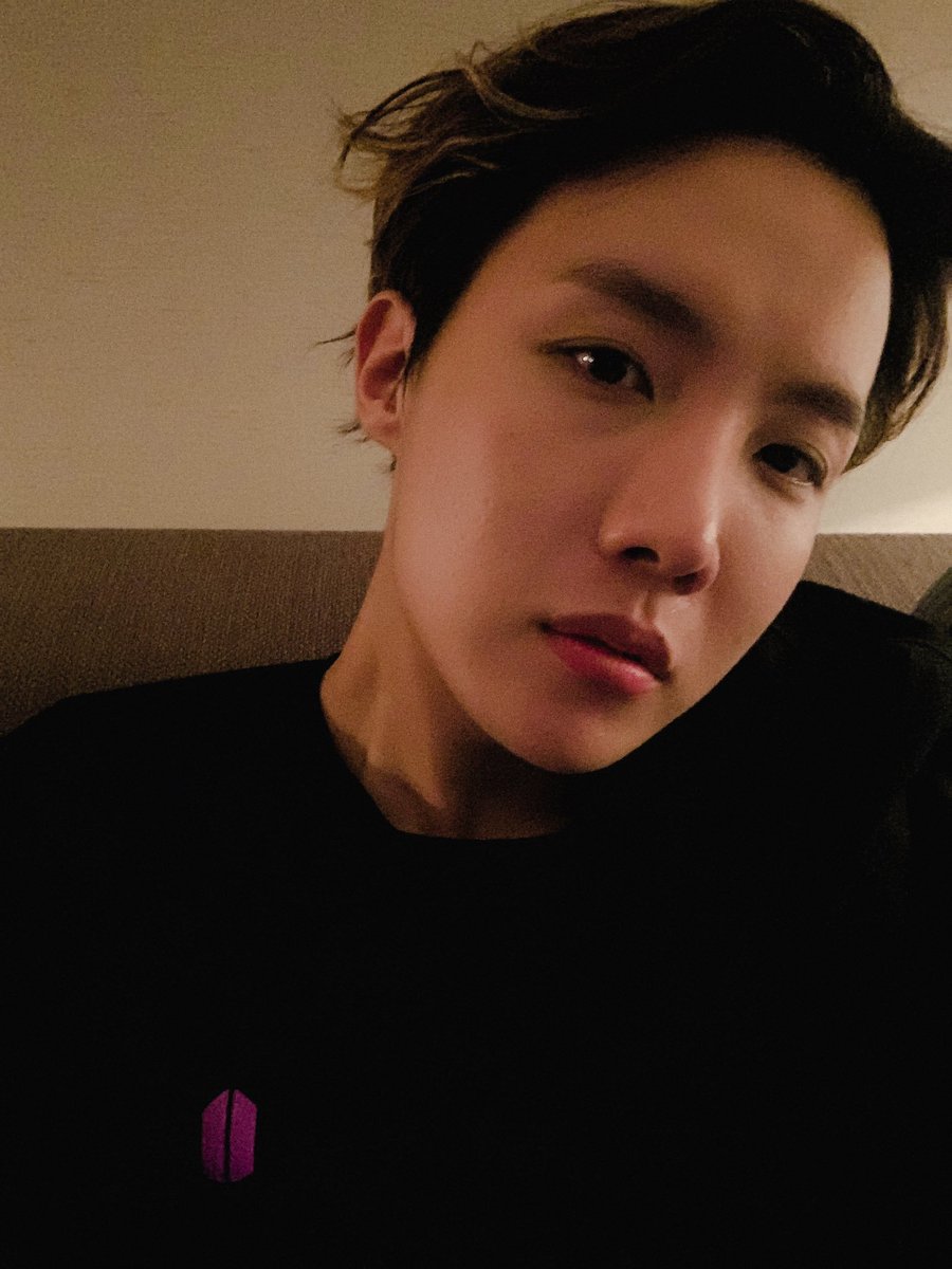 boralifegoeson's tweet photo. @NevenelVento OUR HOPE IS COMING
ARMY LOVES JHOPE
#HopeMakeUsMove
#HOBI_HOMECOMING
#RE_CHART_NEURON
#ARMYsPieceOfPeace https://t.co/1CF6PfyahW