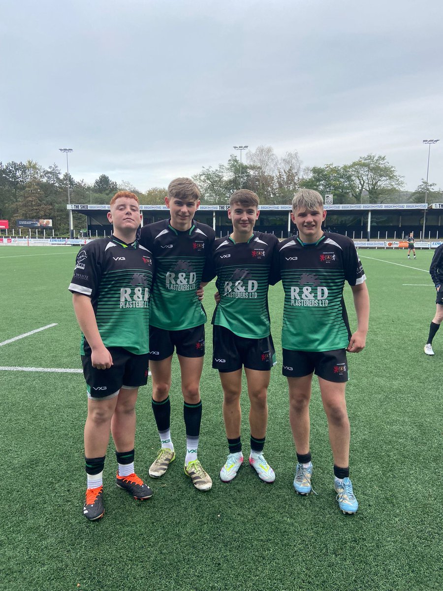 It took longer than we wanted, but it was great to see our 4 new signings playing their first game for the club.

♥️⚪⚫🟢

#Youngvillage