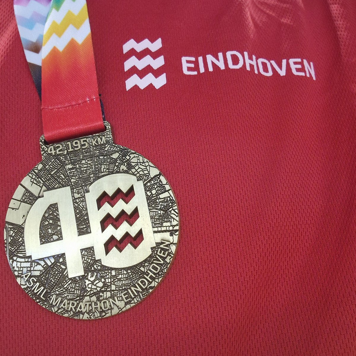 Jeroen Bruijns (@jeroenbruijns) on Twitter photo β
οΈ <a href="/marathonehv/">ASML Marathon Eindhoven</a> 3u52
Groots Genieten van een geweldig parcours en publiek! β
οΈ <a href="/marathonehv/">ASML Marathon Eindhoven</a> 3u52
Groots Genieten van een geweldig parcours en publiek!