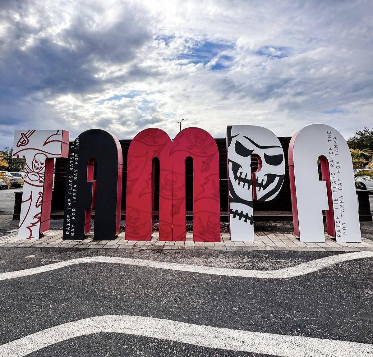 StankBastard's tweet image. For the city 🥹

I LOVE YOU @Buccaneers #WeAreTheKrewe