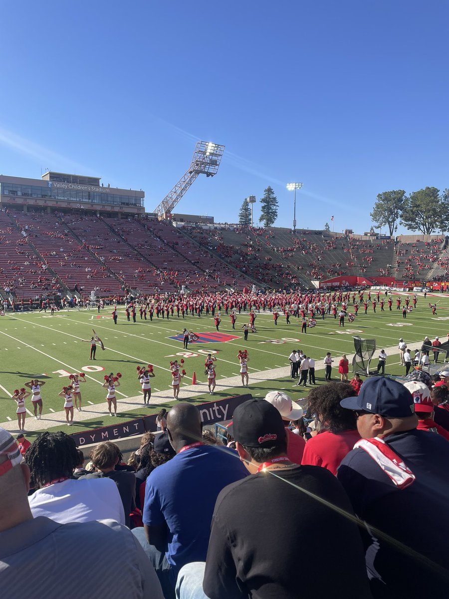 ShahidWilson6's tweet image. Thank you @FresnoStateFB @DogWiredDudes for a great game day invite.