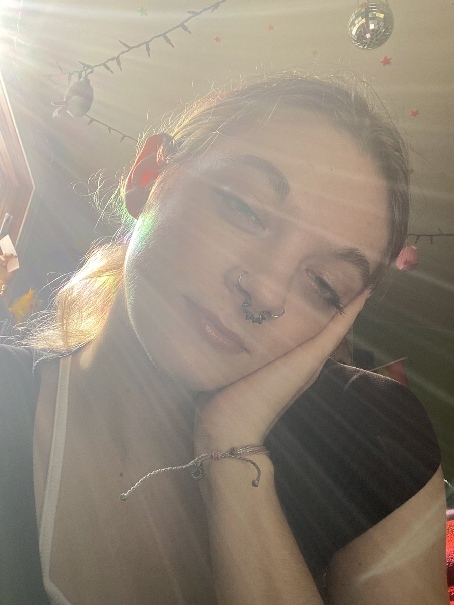 🪟🌈✨

cashcow paypig walletdrain bigspender