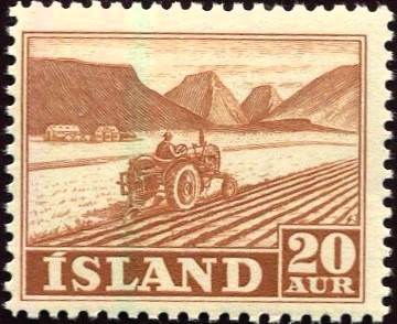 "Come ye thankful people come
raise the song of harvest home
All is safely gathered in, ere the winter storm begin..."
1950-54: Occupational Activities and Views (Design - Stefan Jonsson)
#philately #Iceland #harvest #tractor