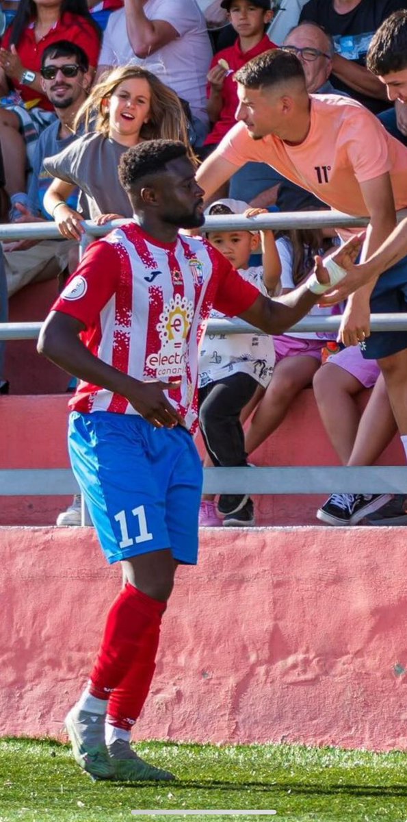 Name: Ibrahim Keita
Age: 25
Location: Lancashire 
Position: Winger
Previous Clubs: Alaves, CD Mirandés, Salamanca CF, UD Montijo, Penya Independent, San Bartolome.

Level looking for: Step 1-3