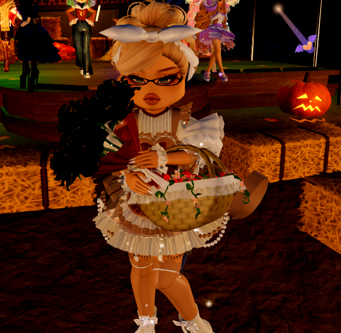LIORHANES's tweet photo. first contest and won 1st!! @RoyaleHighValks #royallween https://t.co/gTzeTJ4QCf