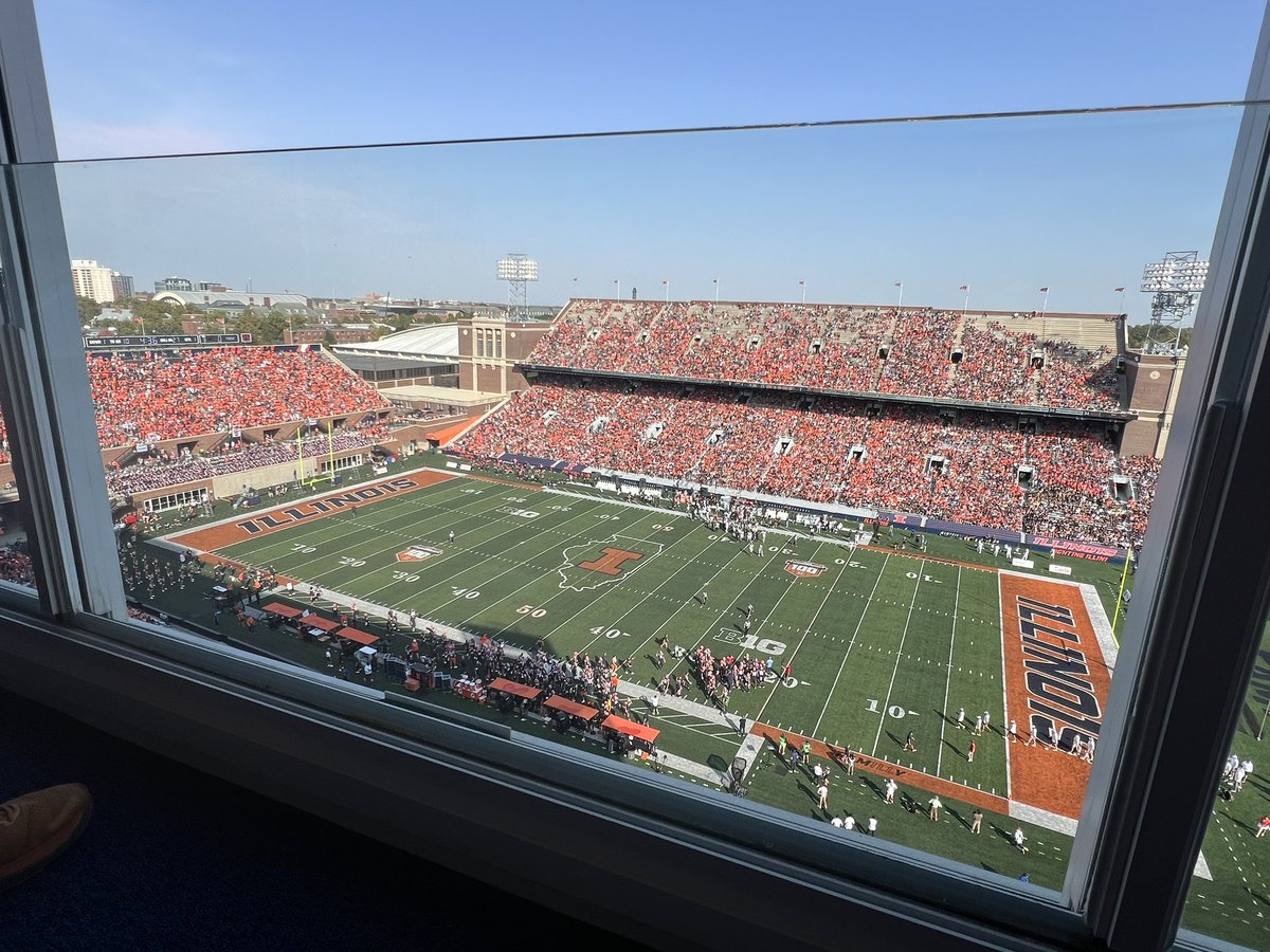 Had a great time at the <a href="/IlliniFootball/">Illinois Football</a> game!