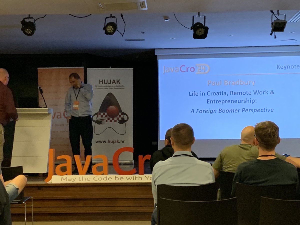 OndroMih's tweet image. The amazing @JavaCro conference has started, with an interesting and eye-opening keynote by Paul Bradbury on how it is to live and work in Croatia and what’s great about it. #JavaCro24