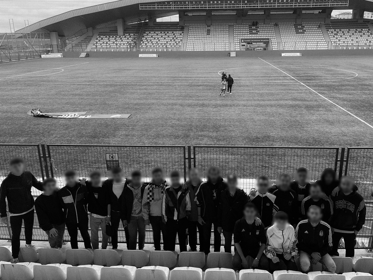 furdiefam1903's tweet photo. WEEKEND BROTHERS 

Besiktas v. Trabzonspor | Women's Football | 13.10.2024

#Besiktas https://t.co/iGAlx0wpns