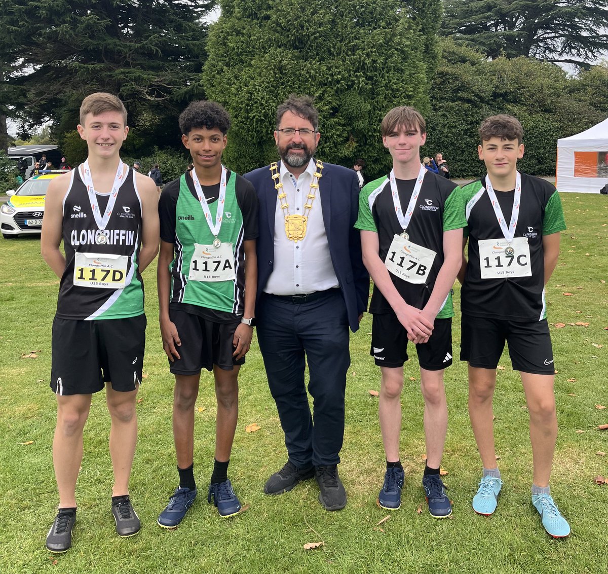 As a club that serves area of Baldoyle in Fingal (as well as Belmayne, Balgriffin, Clongriffin &amp; Donaghmede), it was great to have the Fingal Lord Mayor Brian McDonagh, congratulate the boys u15 team after they finished second in the All Ireland championship 4x1000m relay.
