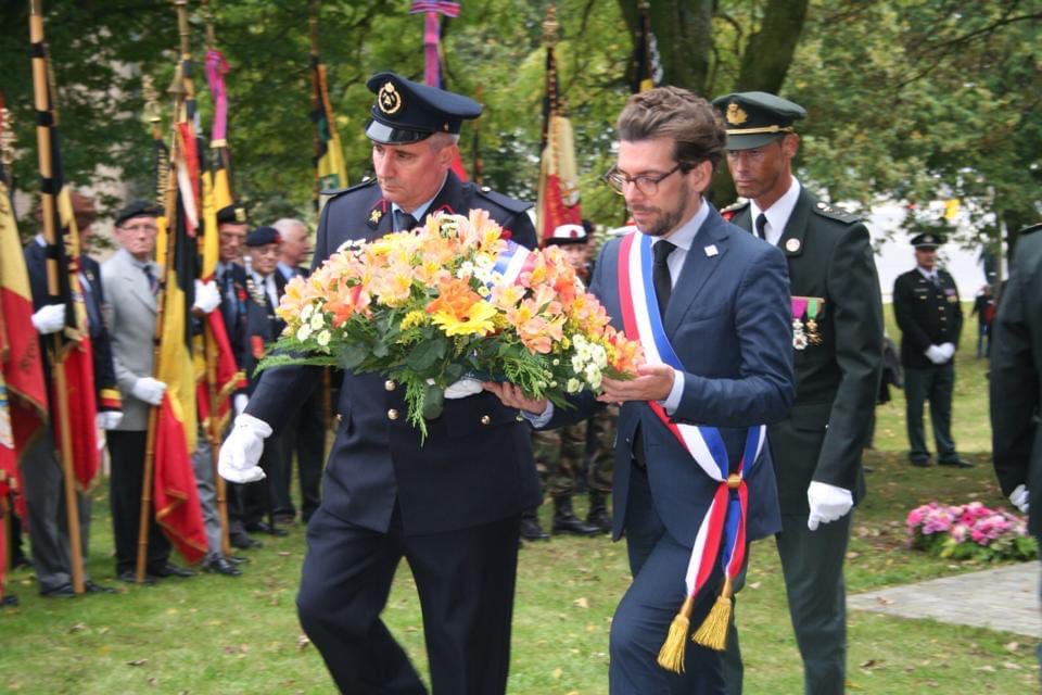 RonanLoas's tweet image. Il y a 10 ans, nous commémorions le centenaire de la bataille de l’Yser. Hommage aux Bretons et Ploemeurois tombés lors de ce combat acharné de 1914. Leur courage sur les rives de l’Yser ne sera jamais oublié. #Mémoire #Yser #Centenaire #Ploemeur #Dixmude