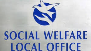 LetsmakeAndyGr1's tweet photo. When is Heather Humphreys current Minister for Social Protection going to deal with these single military- middle aged males?
#MI6 #StateActor #farright #SuperGrifter #NGO #beggingbowl #Garda Botanic #TheTraitors #BadBack #ControlledOpposition https://t.co/ZhyS4g89OD