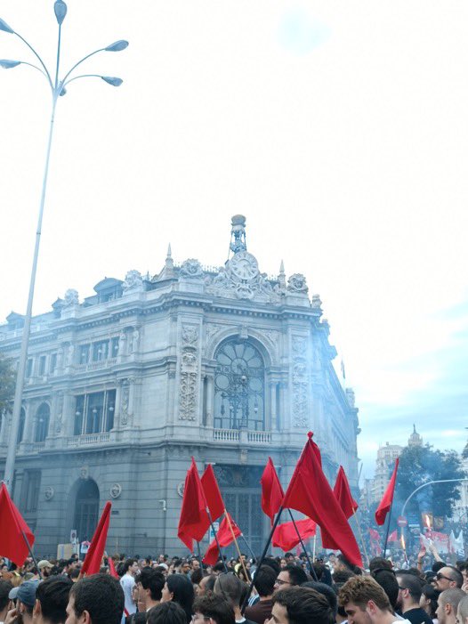 Tresserras30's tweet photo. poques coses hi ha tan boniques com la joventut comunista organitzant-se arreu 🥹❤️‍🔥 https://t.co/aAXDxPCrrd