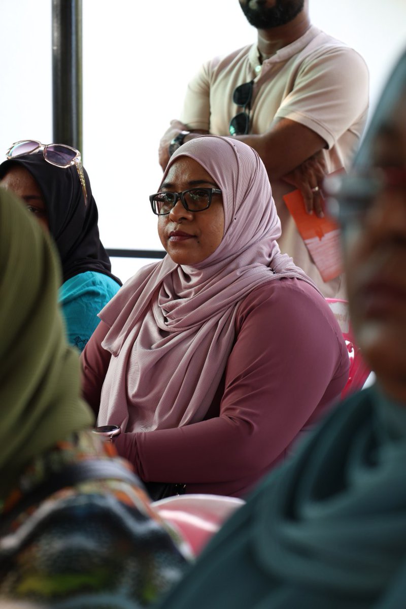MaleCitymv's tweet photo. Councilor @shauphaa, Councilor @rishyyAhmed , Councilor @AishathNazima14, Councilor @ZaambeNizam and Councilor Yumna attended a special four-day event, #AliDhoadhi, held in Fuvahmulah organized by @WomenInFvm to celebrate #WorldMentalHealthDay2024 https://t.co/Rh9jW8Puy5