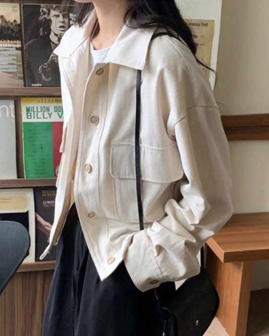 lilymaisarahhh's tweet image. Simple yet stylish outerwear options to enhance your office looks 🫶🏻🫶🏻