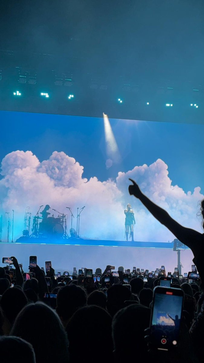 David Smith tweet media