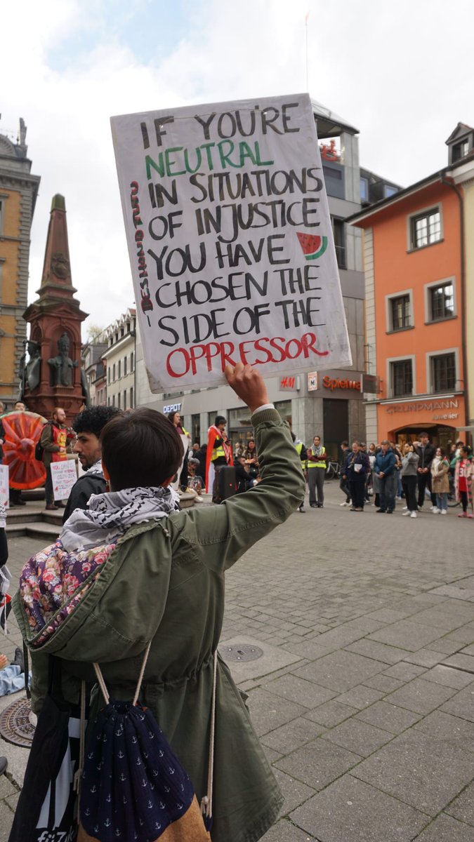 SocialistEast's tweet photo. Germany | Solidarity protest for Palestine organized by the students of the Konstanz University which has ties with Israel University and the IDF. 
Academic and economic boycott to Zionism now!
Liquidate the far right Zionist groups in campus now! #FreePalestine https://t.co/aP0DQBk5cH
