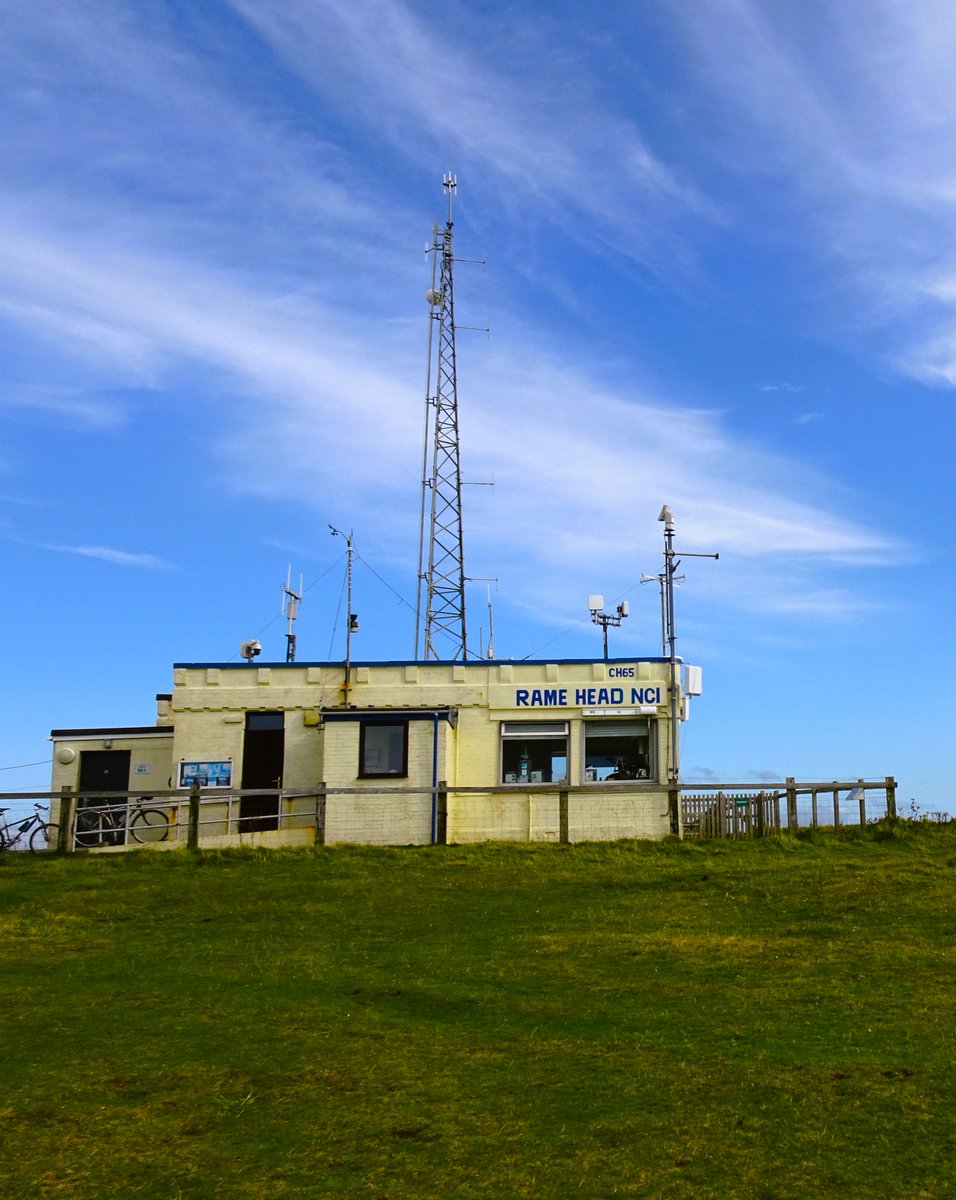 SueC_WordLoft's tweet photo. My walk at Rame Head took me by The National Coastguard Institution Station. It's in a great observational spot and is one of fifty around the British Isles helping to protect life around our shores.
Latest blog post: https://t.co/cnwoqBa1MX
#ramehead #cornwall @Nat_Coastwatch https://t.co/zc337ocvTd