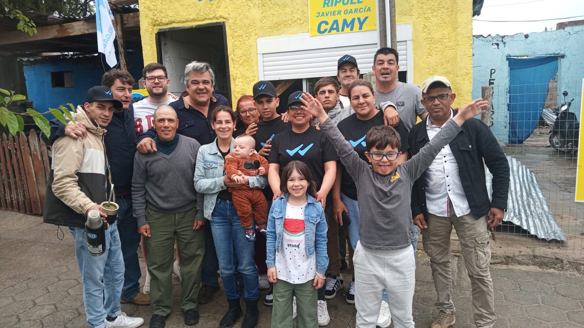 En el Comite de la Lista 40 del barrio Industrial de la ciudad de San José.
<a href="/alianzapaisuy/">Alianza País</a> 
<a href="/alianzauy/">Alianza Nacional</a> 
#VamosParaAdelante 
#HayOrdenDeNoAflojar