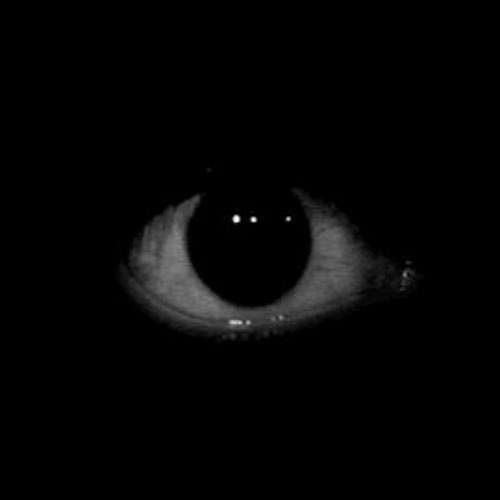 AlexIslamic's tweet image. 📍THREAD : « LE MAUVAIS ŒIL, JAI FAILLI EN MOURIR !  »

Cette anecdote permettra à certains de prendre conscience de cette réalité.

Nous sommes en 2009, je suis en Égypte. Depuis 48H, je souffre d'un mal de tête intense… 
Doliprane, Tramadol… ça soulage, et puis ça revient…