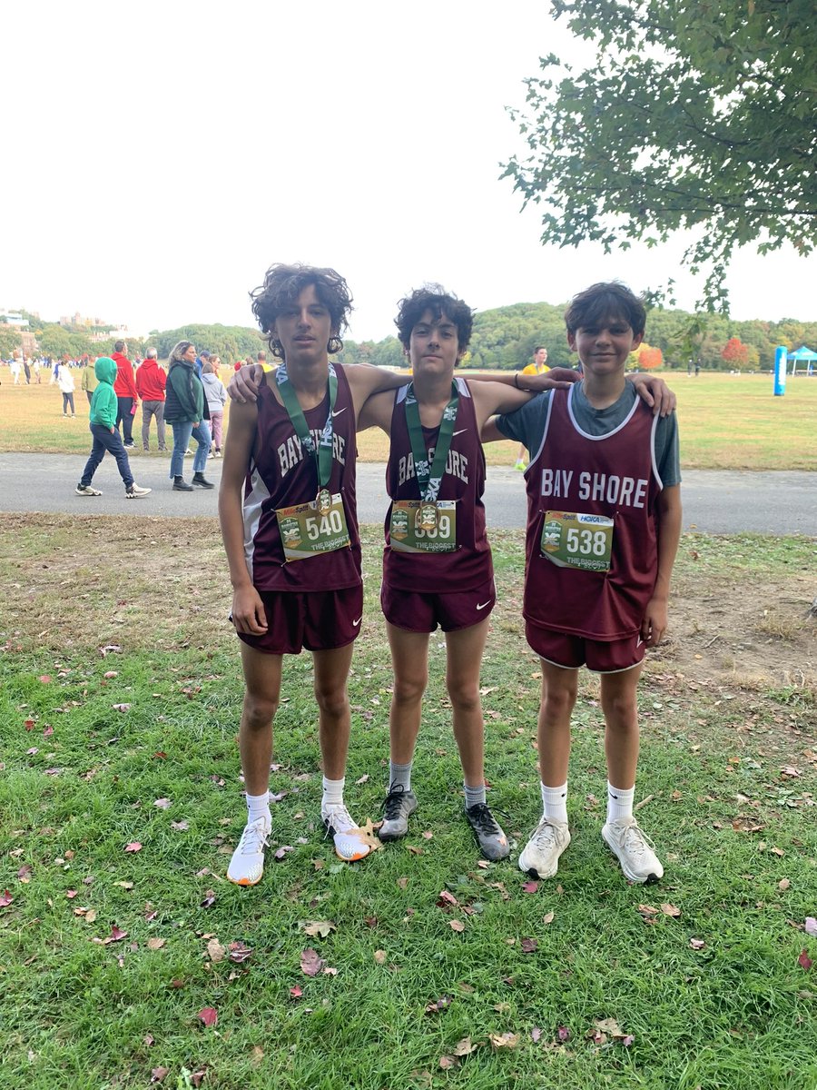 Bay Shore Athletics (@bshs_athletics) on Twitter photo A great day for <a href="/BayShoreSchools/">Bay Shore Schools</a> Boys XC who finished 10th in a close competitive Varsity E race at the Manhattan Invitational. 5 out of 7 medaled in the race with Joseph Belford coming in 6th overall. <a href="/MileSplitNY/">MileSplit NY</a> <a href="/Greater_LI/">Greater Long Island</a> <a href="/BayShorePatch/">Bay Shore Patch</a> <a href="/PEMrLynch/">Mr. Lynch</a> A great day for <a href="/BayShoreSchools/">Bay Shore Schools</a> Boys XC who finished 10th in a close competitive Varsity E race at the Manhattan Invitational. 5 out of 7 medaled in the race with Joseph Belford coming in 6th overall. <a href="/MileSplitNY/">MileSplit NY</a> <a href="/Greater_LI/">Greater Long Island</a> <a href="/BayShorePatch/">Bay Shore Patch</a> <a href="/PEMrLynch/">Mr. Lynch</a>