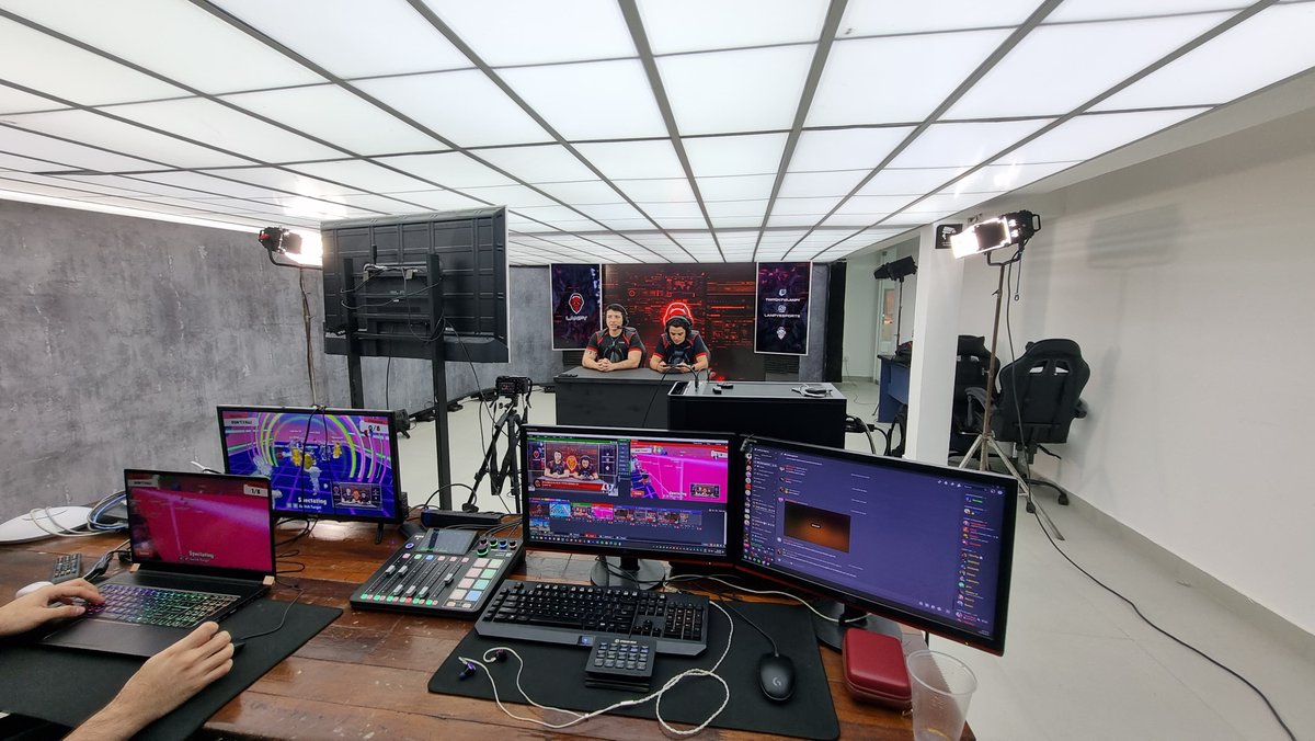 Una instantánea de lo que fue el programa de hoy en <a href="/LanPyesports/">LanPy eSports</a>