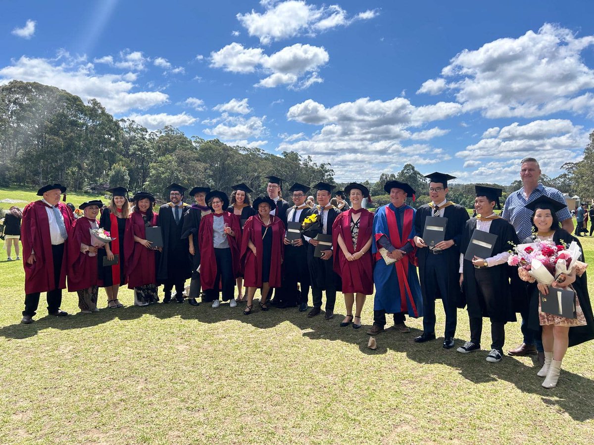 distritalmind's tweet photo. What a week! MA in Applied Linguistics and TESOL and MA in Translation and Interpreting Studies and winner of the 2024 #AUSIT ENG-SPA translation competition.
Gracias @Macquarie_Uni @udistrital @Colfuturo https://t.co/Tt3pU5Ydns