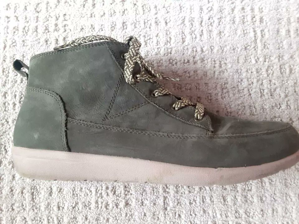 DiscountsWear's tweet image. FOR SALE
VIONIC SHAWNA SUEDE ANKLE BOOTS SIZE 11
LIKE AND SHARE!
#vionicankleboots #vionic #vionicshoes #hiking #nature #coffee #life #journey #travel #deals #dealoftheday #souljourney #forsale #college #adventure #comfortboots #fitness 

WEARITAGAIN DISCOUNTS | eBay Stores