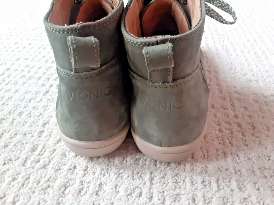 DiscountsWear's tweet image. FOR SALE
VIONIC SHAWNA SUEDE ANKLE BOOTS SIZE 11
LIKE AND SHARE!
#vionicankleboots #vionic #vionicshoes #hiking #nature #coffee #life #journey #travel #deals #dealoftheday #souljourney #forsale #college #adventure #comfortboots #fitness 

WEARITAGAIN DISCOUNTS | eBay Stores