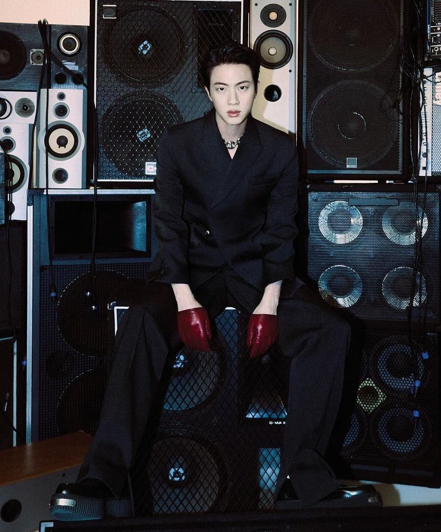 diamondjinbr's tweet image. 🚨 ATENÇÃO! ISSO NÃO É UM TREINAMENTO!

A K-mídia confirmou o lançamento do álbum solo do Seokjin em NOVEMBRO!

NOVEMBRO TEREMOS O KSJ1!!!!

Use as tags:

KSJ1 IN NOVEMBER
KSJ1 IS COMING
JIN IS COMING
SEOKJIN IS NEXT