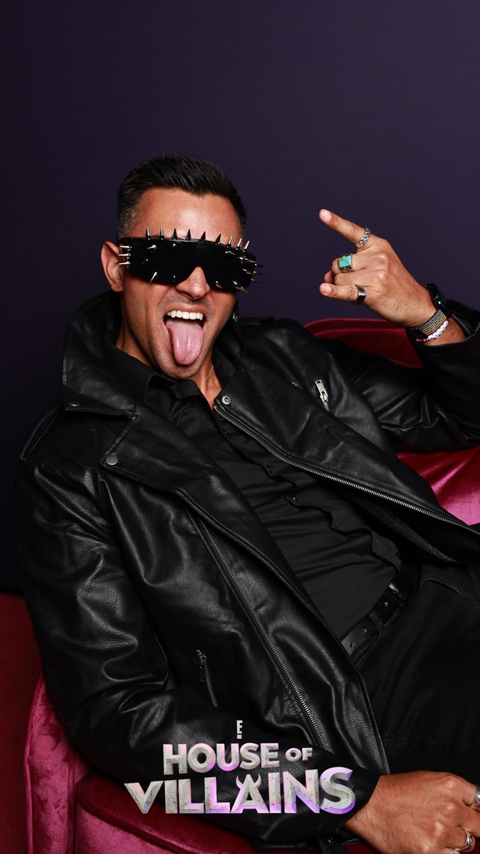 Big shoutout to the incredible team at <a href="/eentertainment/">E! Entertainment</a> for inviting me to the House of Villains 2 premiere celebration!
Follow along to see who outsmarts the rest and takes home the crown! 🏆 #HouseofVillains #EEntertainment #NYC #DiegoDowntown