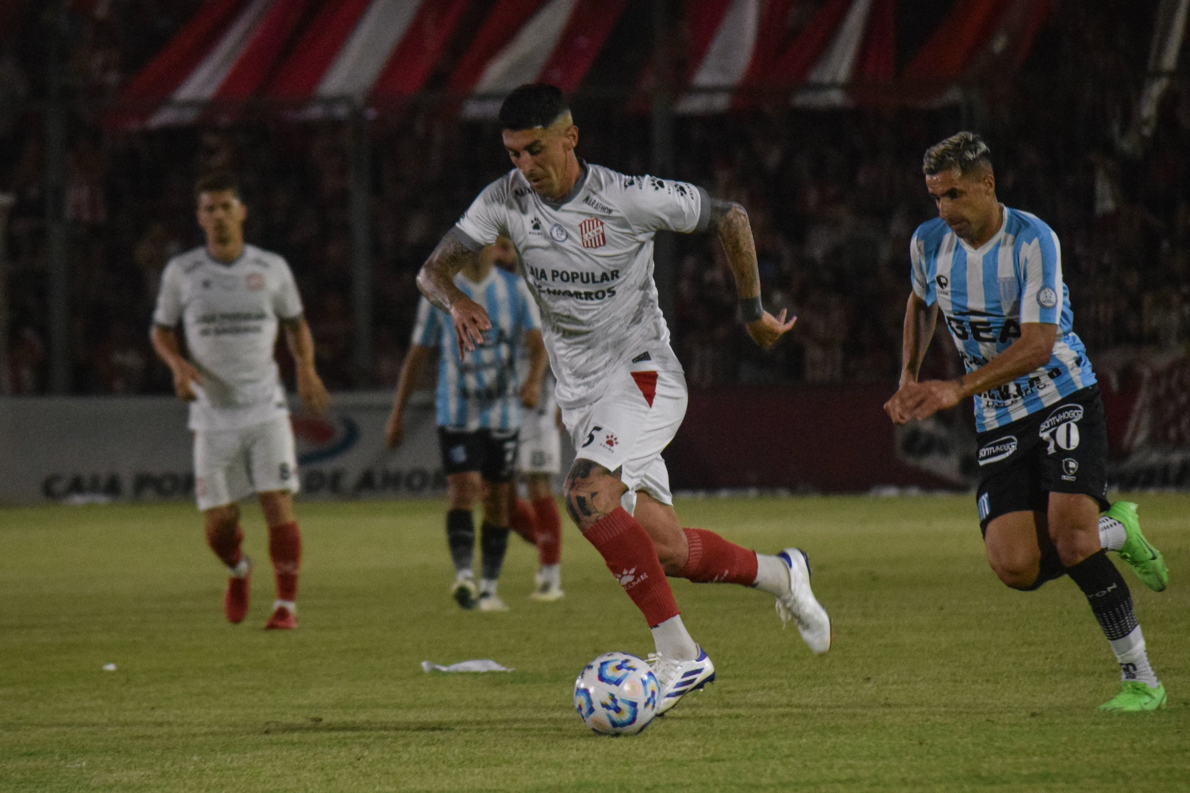 En un final para el infarto, Racing empató 2-2 con San Martín • Canal C